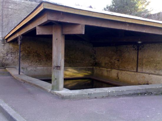 lavoir d'Aromanche